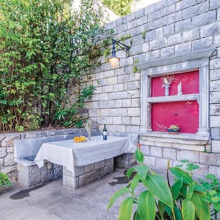 2 Bedroom Awesome In 別荘 *